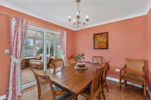 Astrop Gardens Kings Sutton